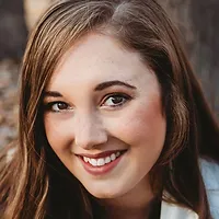 Karen Schafer photo