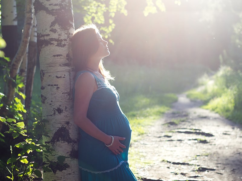 Everything You Need to Know About Becoming a Surrogate