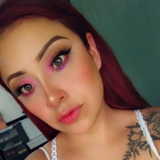 Mayra Estrada