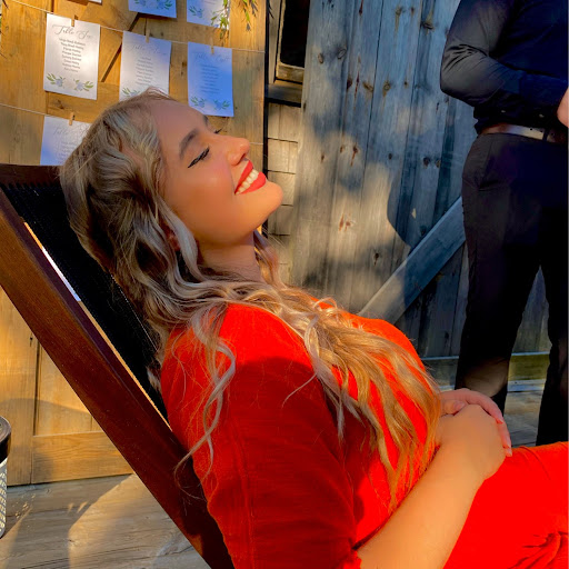 Alexa Hawkins